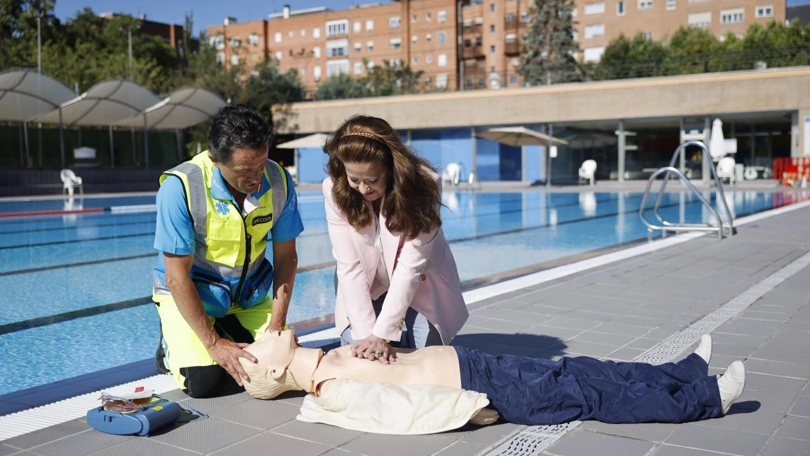 Imagen del artículo La Comunidad de Madrid incrementa en un 6% el número de desfibriladores en espacios ajenos al ámbito sanitario