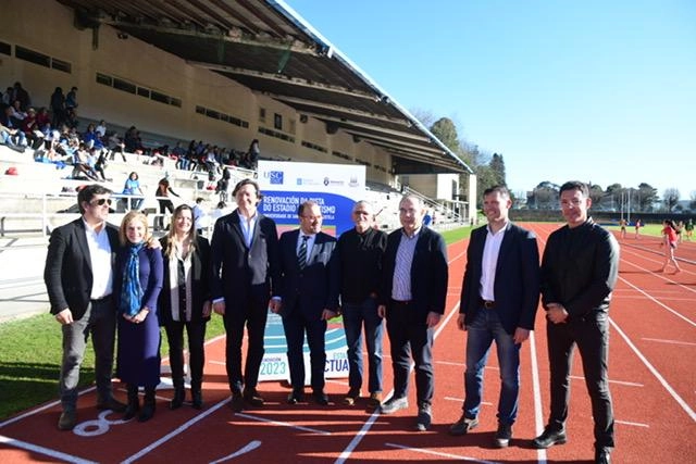 Imagen del artículo Inauguradas las pistas de atletismo de la USC que cuentan con la homologación para albergar campeonatos de España y determinadas pruebas internacionales