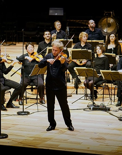 Imagen del artículo David Grimal interpretará en el Auditorio Víctor Villegas el 'Concierto para violín en Mi menor' de Mendelssohn con su formación Les Dissonances