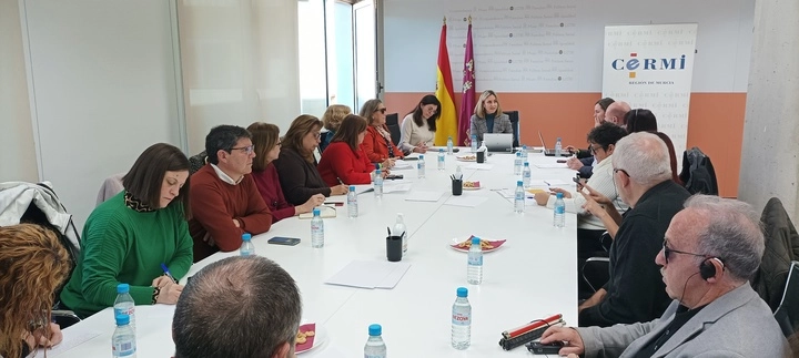 Imagen del artículo Política Social anuncia 200 nuevas plazas en residencias, centros de día y promoción de la autonomía
