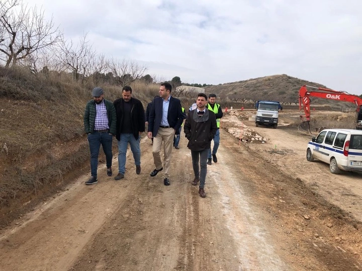 Imagen del artículo La Comunidad invierte 539.000 euros en reparar el camino rural de los Huecos, en Bullas