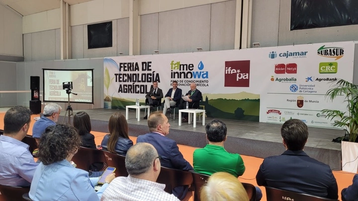 Imagen del artículo El Foro del Conocimiento e Innovación Agrícola presenta los avances tecnológicos aplicados al sector