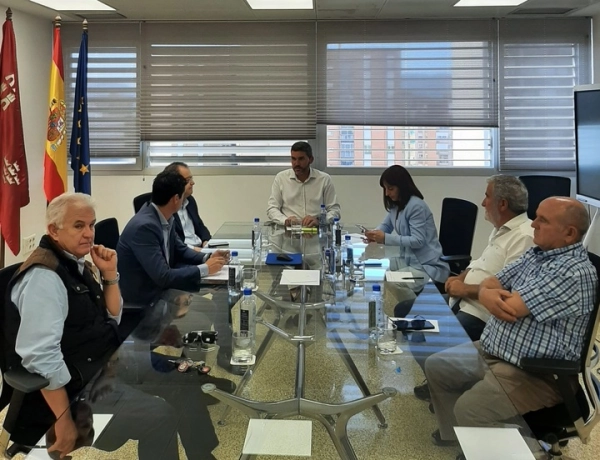 Imagen del artículo El Gobierno regional crea un grupo de trabajo con organizaciones agrícolas y de alimentación para buscar la rentabilidad del albaricoque