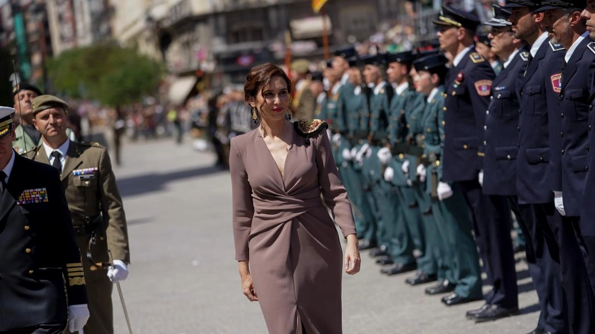 Imagen del artículo Díaz Ayuso, en el acto cívico-militar en homenaje a los Héroes del 2 de Mayo