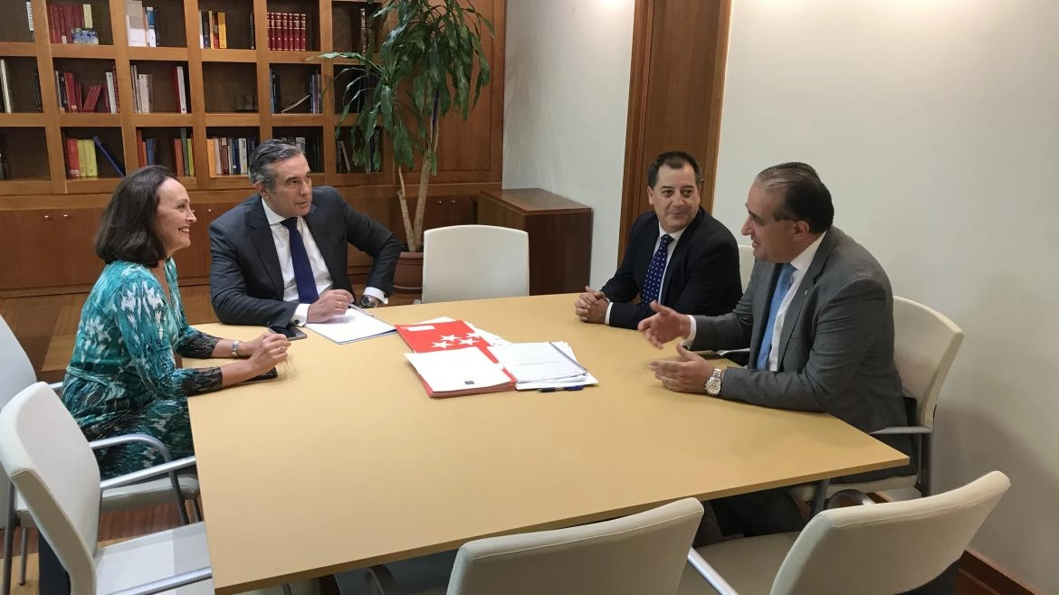 Imagen del artículo La Comunidad de Madrid incrementa casi un 60% la inversión para la orientación jurídica en 48 municipios del este de la región