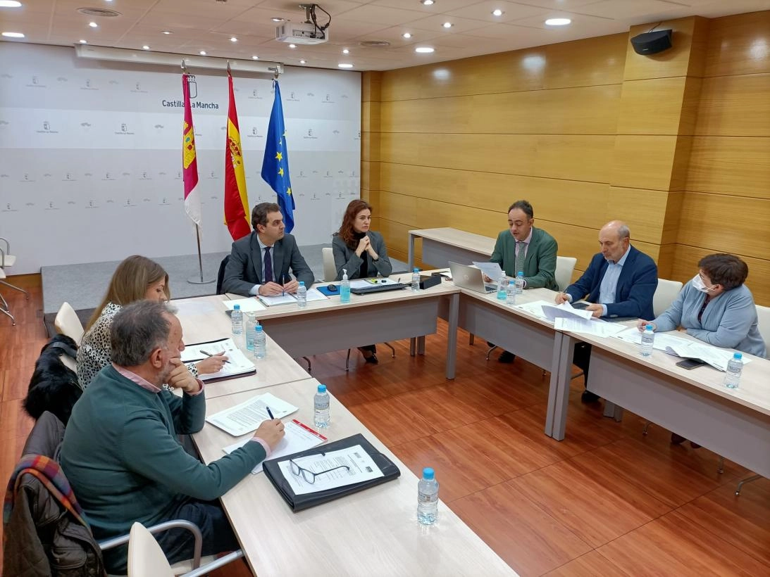 Imagen del artículo La Inspección de Trabajo refuerza su actividad en 2022 y mejora las condiciones laborales de más de 12.000 personas en Castilla-La Mancha