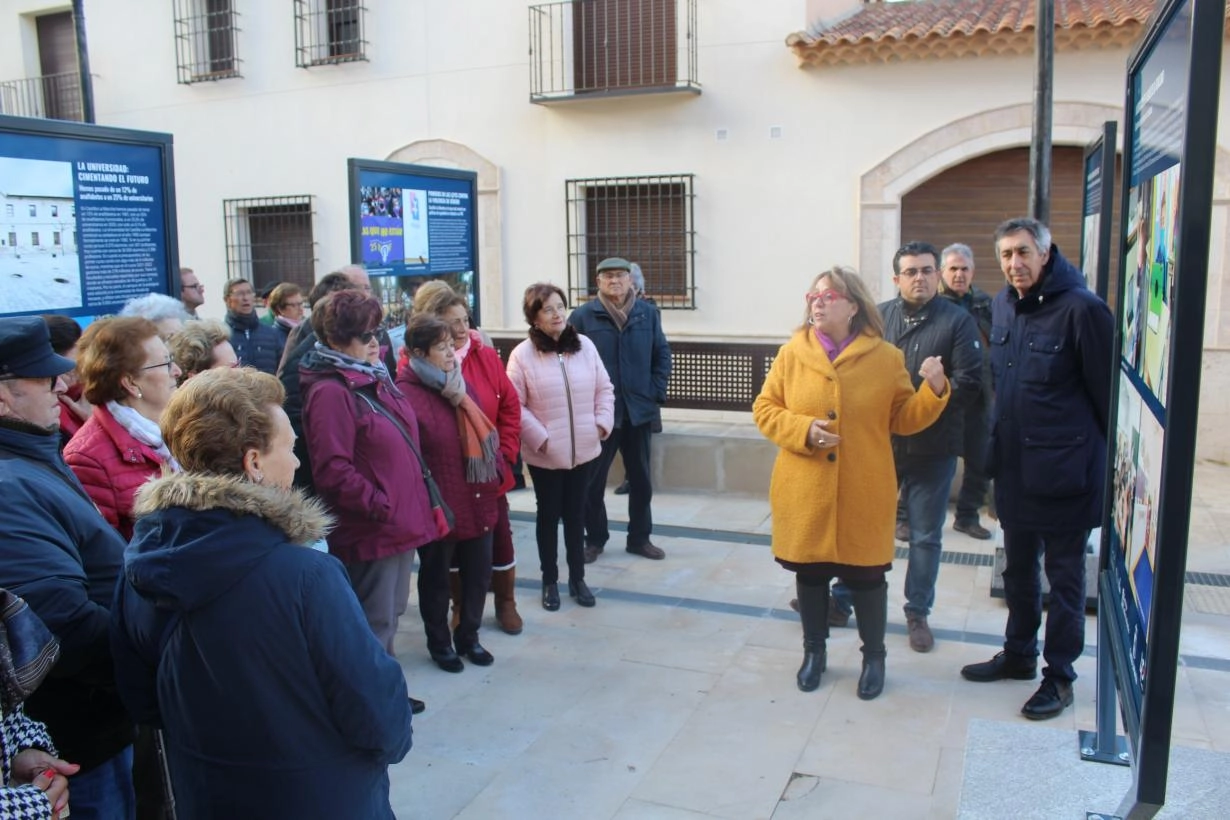 Imagen del artículo Olmedo afirma que estos 40 años han sido el período más fructífero para Castilla-La Mancha y su gente, que puede mirar al futuro con esperanza