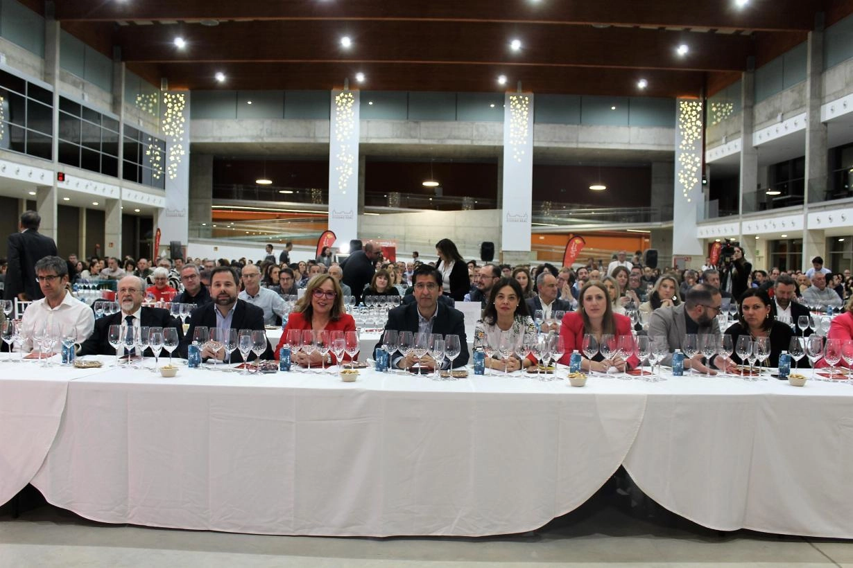 Imagen del artículo Olmedo resalta la importancia que el sector vitivinícola representa en la económica de Ciudad Real con más de 381 millones de euros exportados