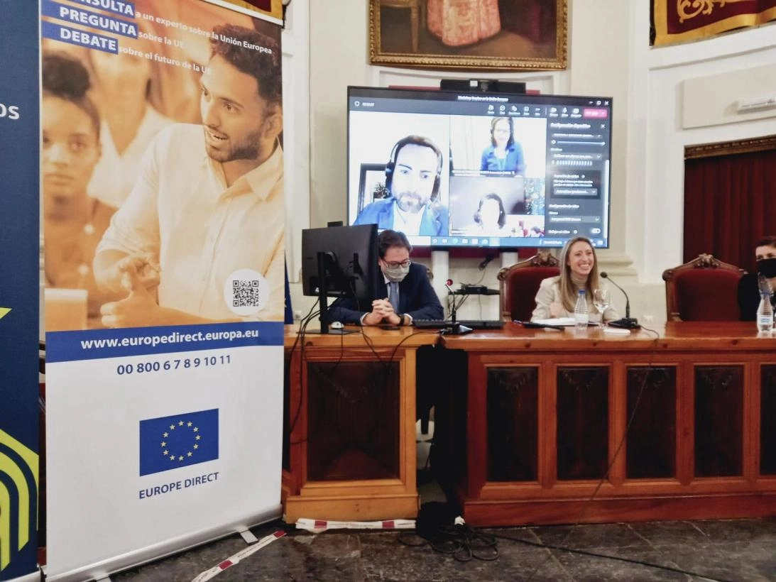 Imagen del artículo El Gobierno regional y Universidad de Castilla-La Mancha ponen en marcha una nueva edición del curso especializado en la Unión Europea