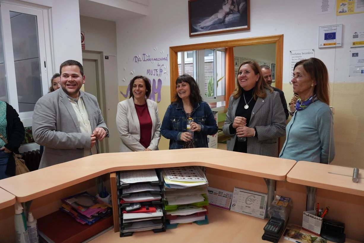 Imagen del artículo El Gobierno del presidente García-Page ha destinado esta legislatura 53 millones de euros para realizar 530 obras en centros educativos de zonas despobladas