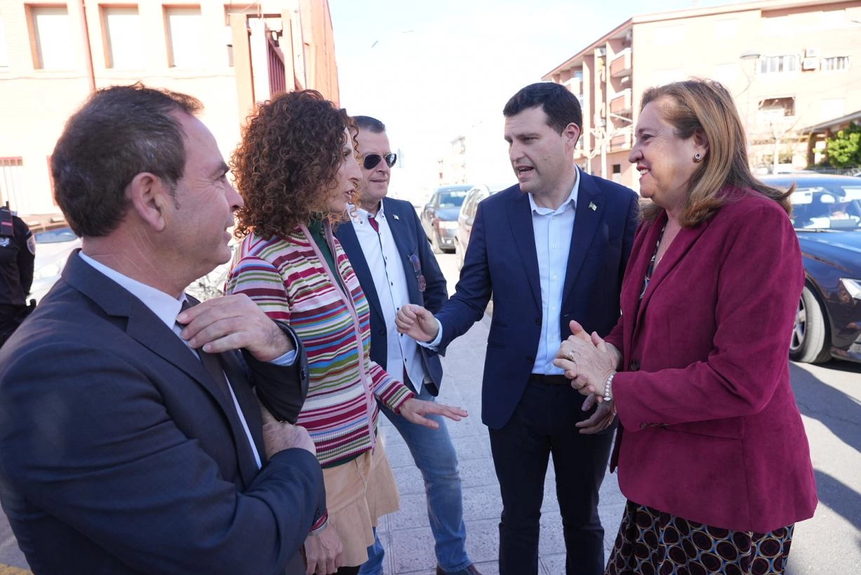 Imagen del artículo El Gobierno de Castilla-La Mancha ha invertido más de 2,1 millones de euros en la mejora de los centros educativos de Fuensalida en esta legislatura
