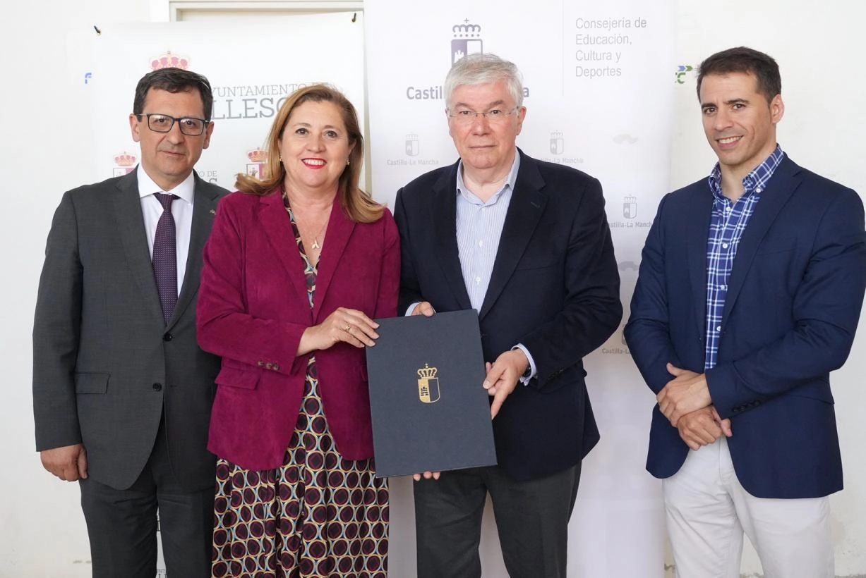 Imagen del artículo El Gobierno regional y el Ayuntamiento de Illescas renuevan el convenio para el desarrollo del proyecto 'El ajedrez en la escuela'