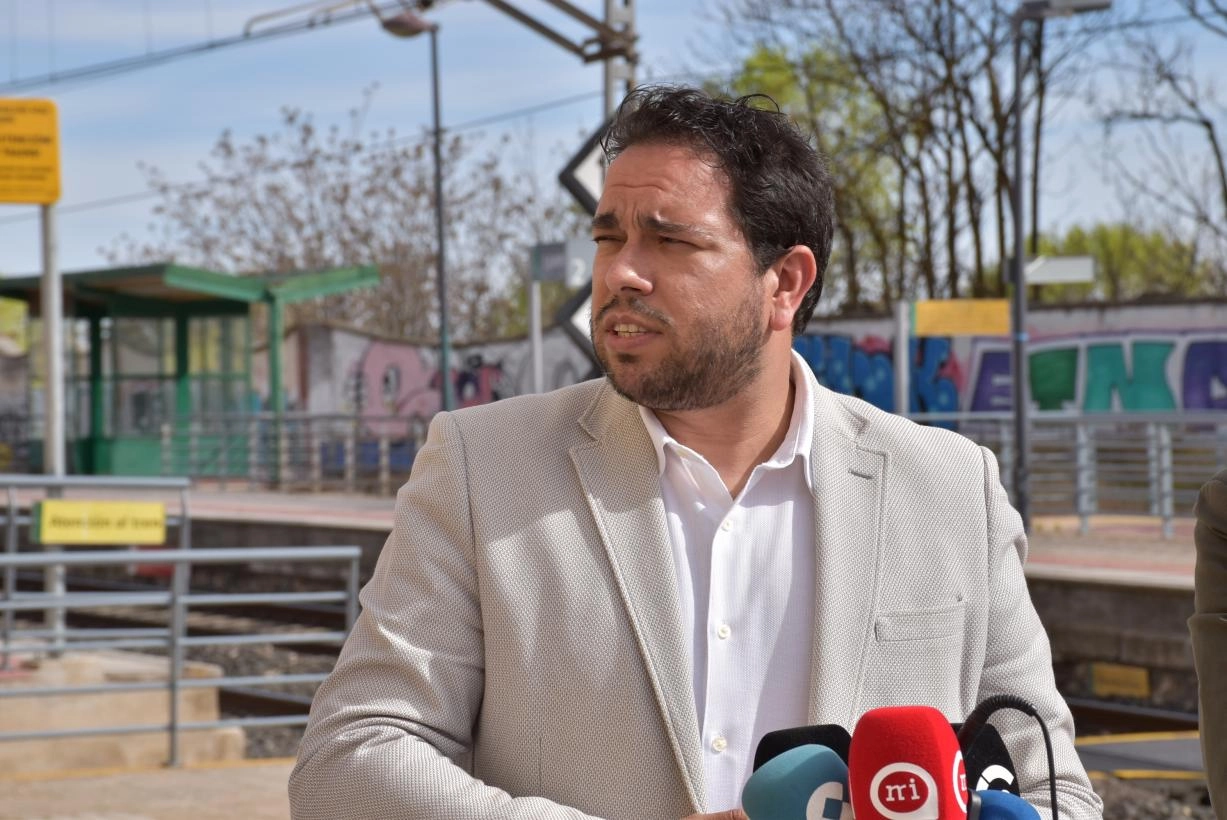 Imagen del artículo El Gobierno regional impulsa junto al Ayuntamiento de Campo de Criptana y RENFE la reapertura de la estación de tren vinculada al 'Tren de Los Molinos'