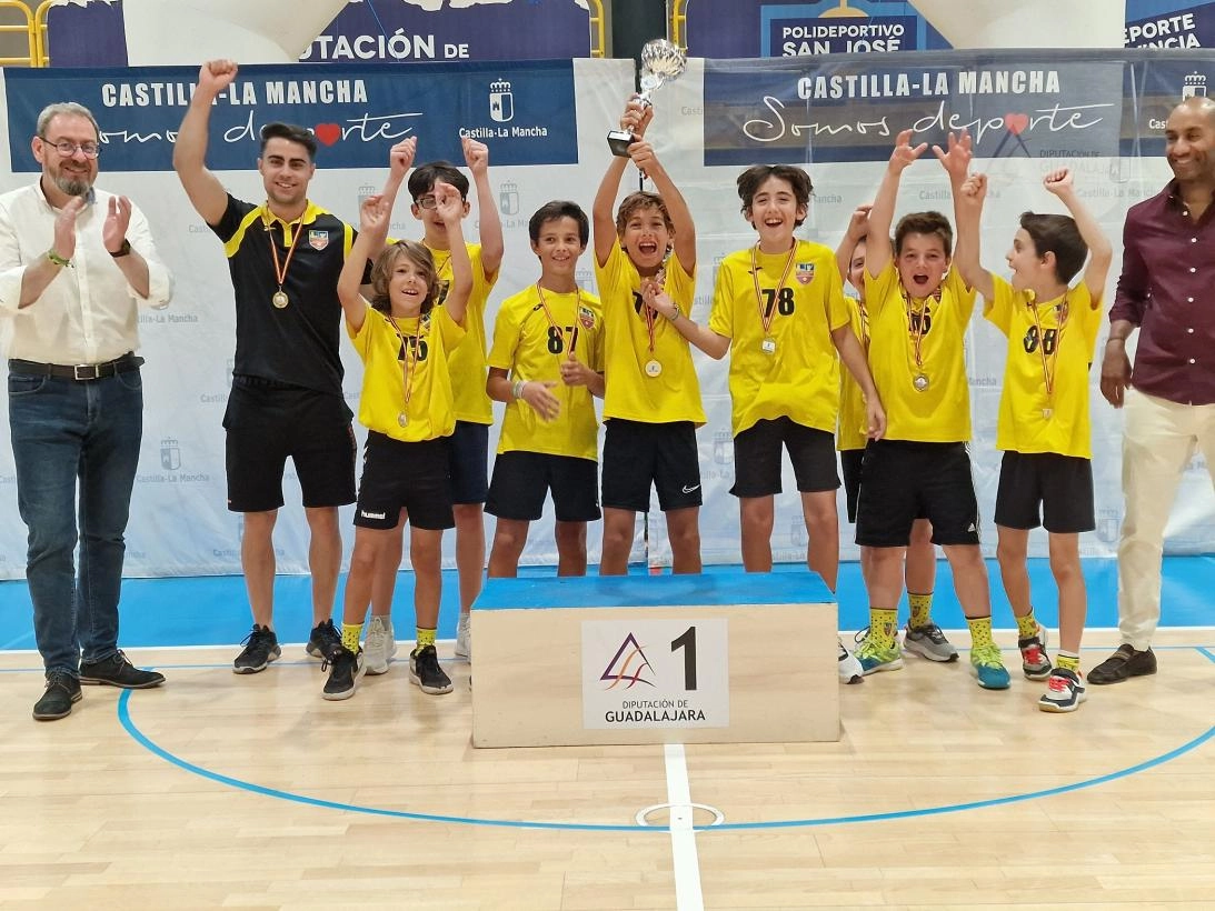 Imagen del artículo Casi 12.000 alumnos de Guadalajara han participado en el Campeonato del Deporte en Edad Escolar, que hoy ha celebrado su entrega de premios