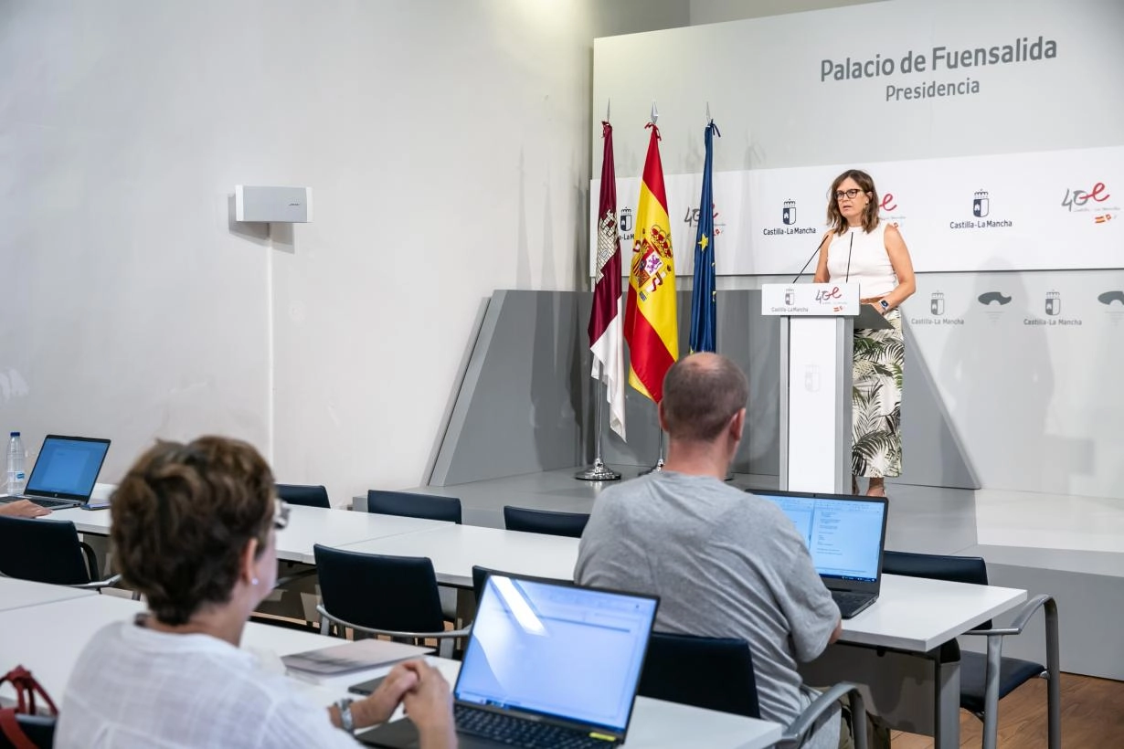 Imagen del artículo El Gobierno regional refuerza la atención en la residencia de mayores 'Núñez de Balboa', en Albacete, con 8,5 millones de euros y 90 profesionales