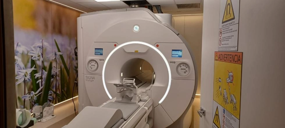 Imagen del artículo El Hospital de Elda pone en funcionamiento el nuevo equipo de resonancia magnética valorado en más de un millón de euros