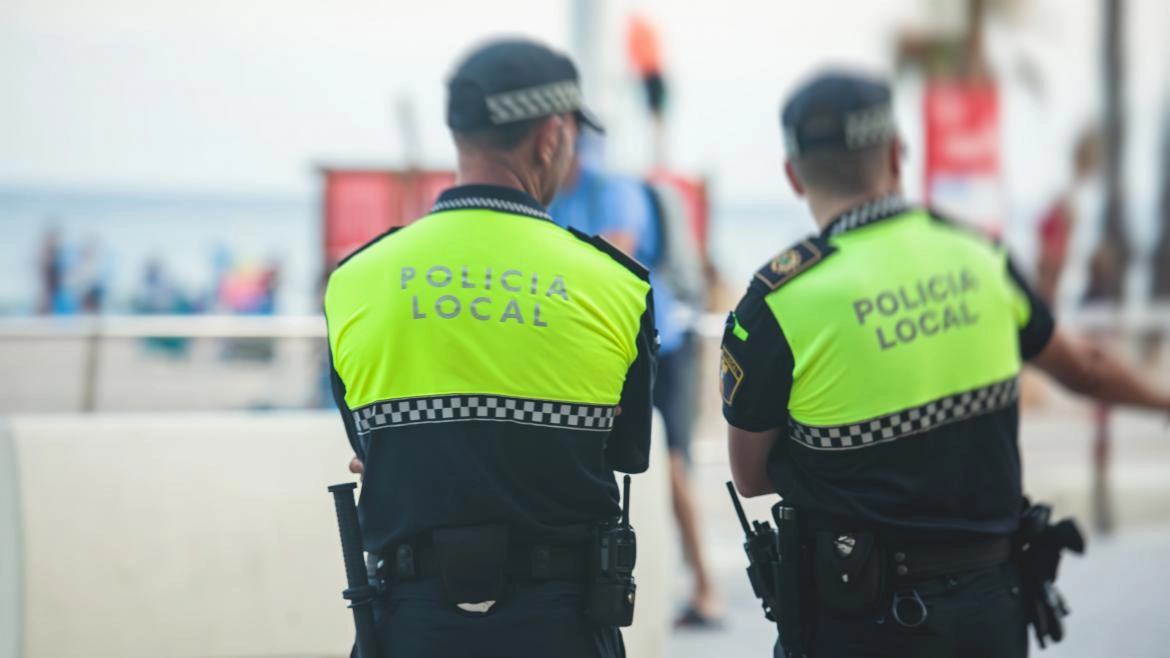 Imagen del artículo La Comunidad de Madrid aprueba el Decreto que unifica la imagen corporativa de las Policías Locales para mejorar su servicio público a la población